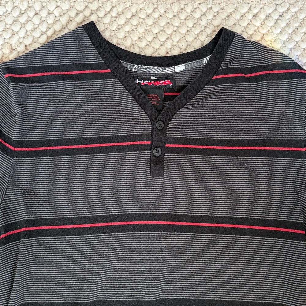 Tony Hawk Black and Red Striped Short Sleeve Henley Tee Shirt T-Shirt - Picture 2 of 5